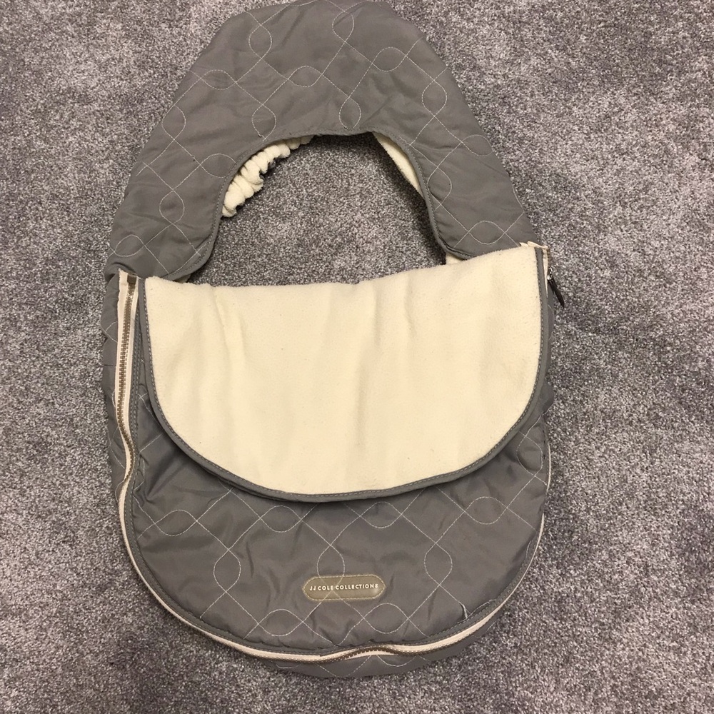 JJ Cole Collections - winter car seat cover